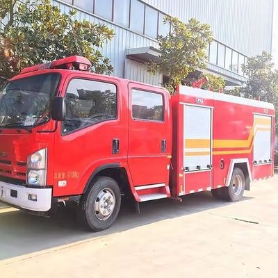 calidad  ISUZU 4X2 700P Fire Fighting Truck Small Fire Rescue Truck 4cbm 5cbm fábrica