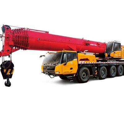 Equipo de construcción de grúas de camiones móviles de 25 toneladas con capacidad de tanque de combustible de 400-500L