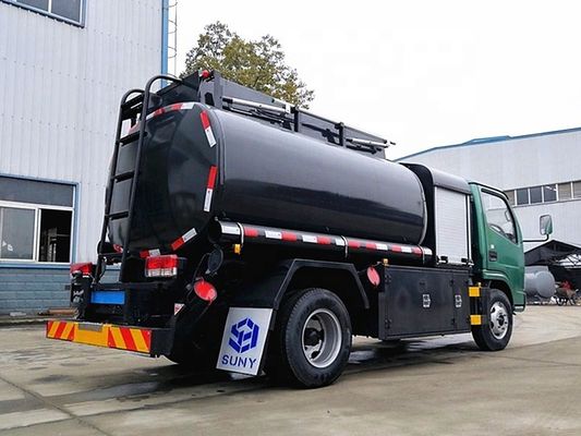 China DONGFENG 5cbm Camión cisterna de combustible Camión pequeño de almacenamiento de petróleo 4X2