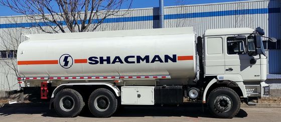 22 Shacman Capacidad de combustible Camión petrolero Camión cisterna diesel 6x4 400hp