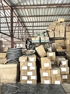 Shacman CABS Diesel Motor Parts Cuatro Circuito de Protección de la válvula 81.52151.6094/AZ9100360067 y sus demás componentes