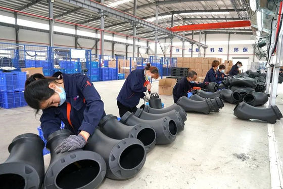 Partes de repuesto para camiones Shacman DZ93189723020 Faros de derecha F3000 Piezas de repuesto para camiones pesados