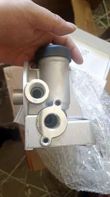 2012-2024 Año FAW Piezas de repuesto de camiones pesados 1105020-87V/A Conjunto de filtro de combustible con original y precio
