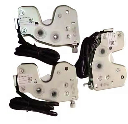 Las partes de repuesto de camiones pesados Shacman original Hidráulico Cerradura de cabina DZ13241440085 DZ13241440090 Precio de fábrica